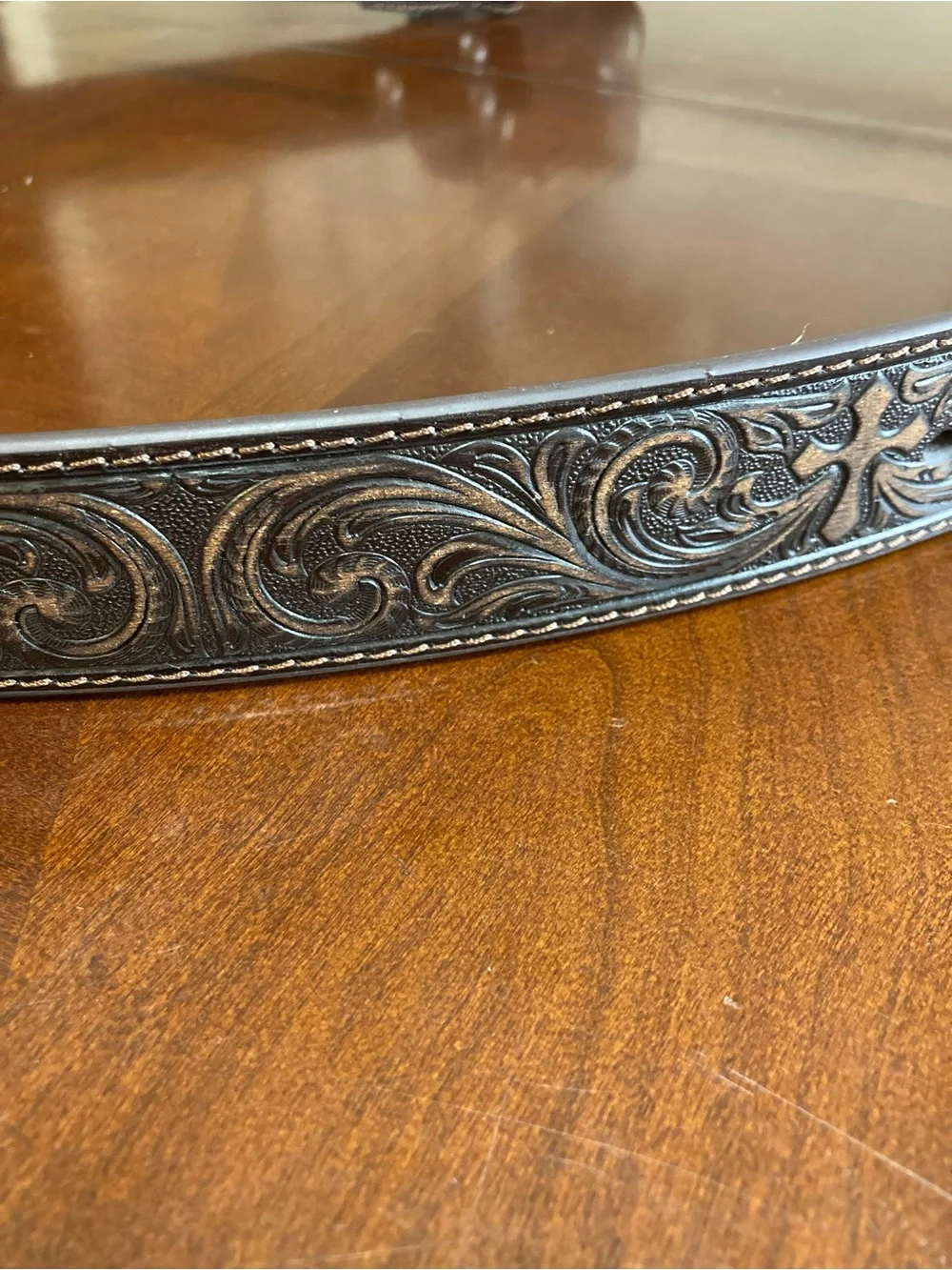 Nocona Belt Company Women’s Embossed Leather Cross Buckle Belt -Like New